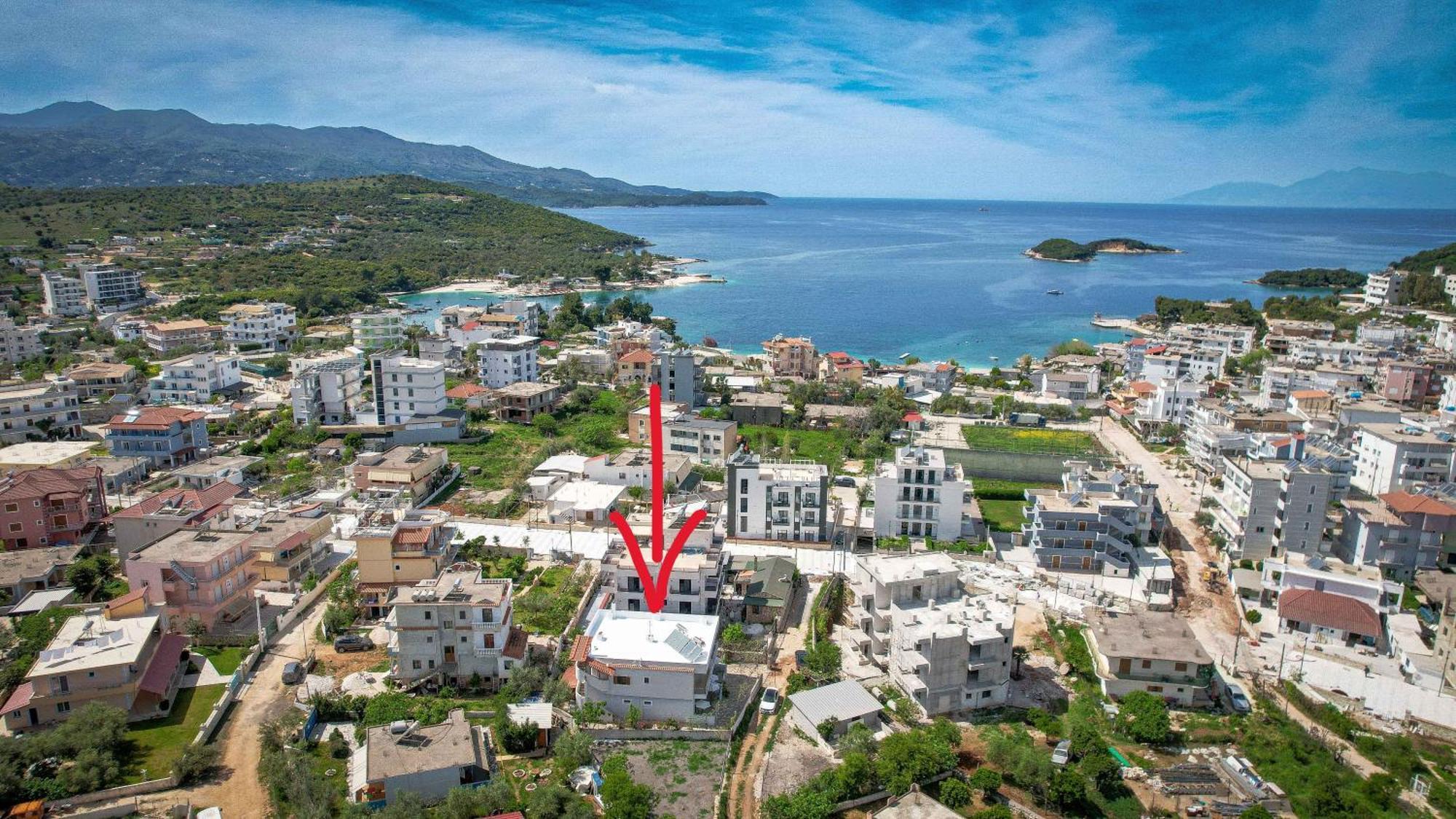 Guesthouse Moonlight Downtown Ksamil Eksteriør bilde